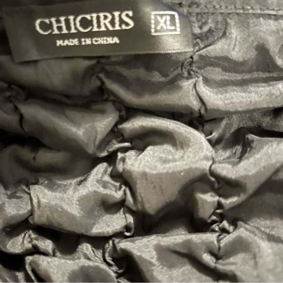 Chiciris Black Skirt - Picture 7 of 7